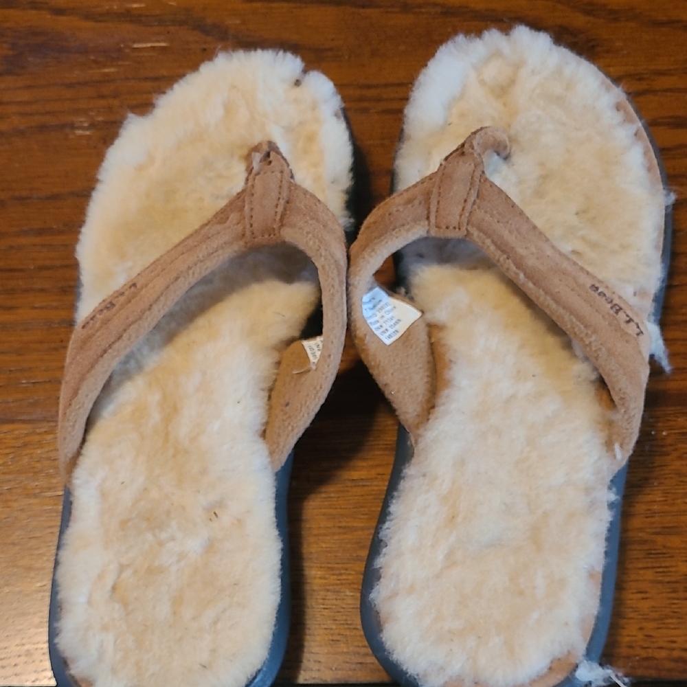 L.L. Bean Tan and Cream Sandals